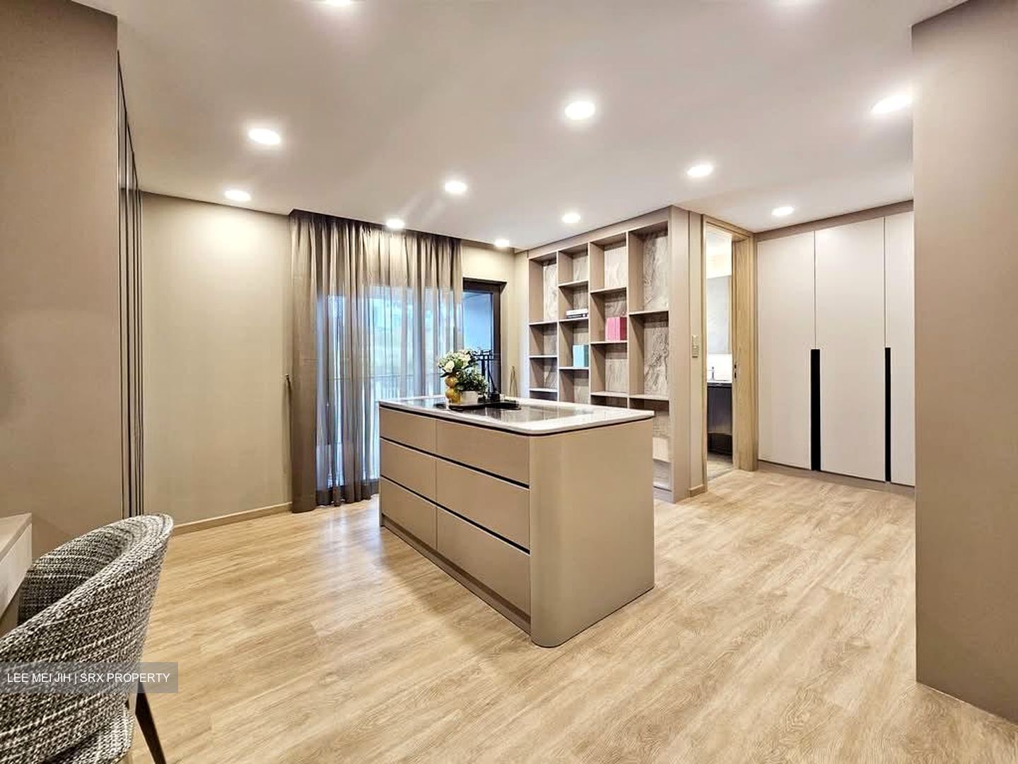 Shrewsbury Road (D11), Terrace #549536521
